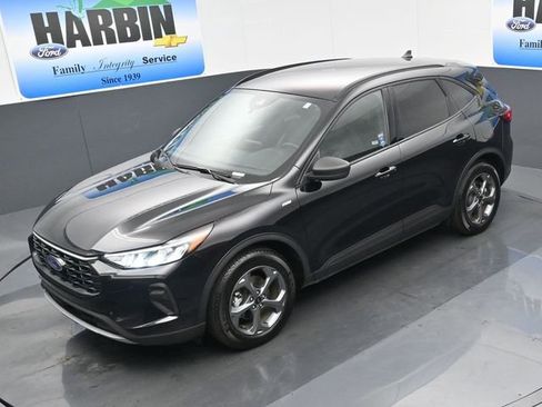 Used 2025 Ford Escape ST-Line image 23