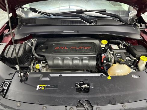 Used 2022 Jeep Compass Latitude image 23