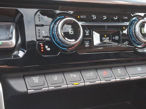 New 2026 GMC Sierra 3500 Denali Ultimate image 24