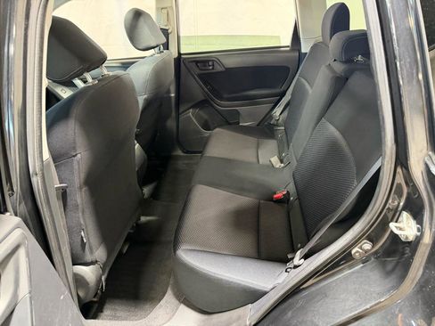 Used 2014 Subaru Forester 2.5i Premium w/ All-Weather Package image 18