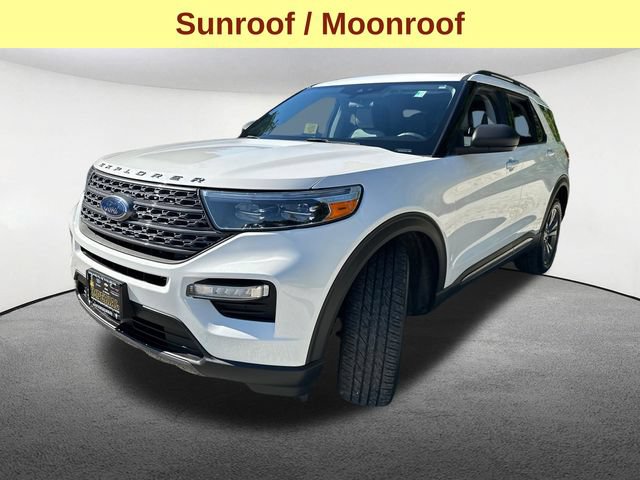 Used 2021 Ford Explorer XLT w/ Equipment Group 202A AWD/4WD image 5