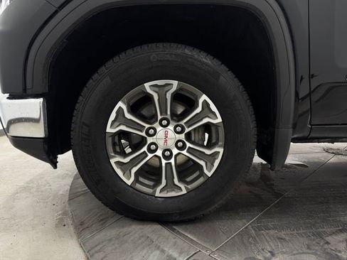Used 2025 GMC Sierra 1500 SLT image 10