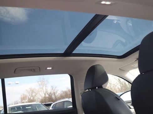 New 2026 Volkswagen Tiguan SE image 21