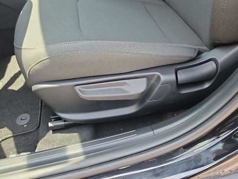 New 2026 Kia K4 FWD image 19