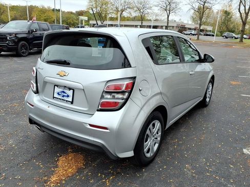 Used 2020 Chevrolet Sonic LT image 7