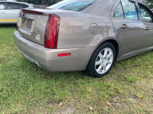 Used 2006 Cadillac STS image 4
