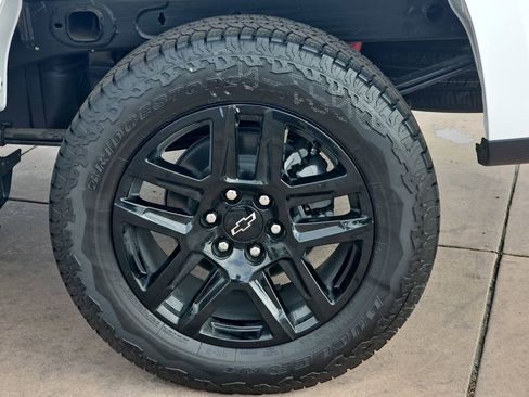 New 2026 Chevrolet Silverado 1500 Custom Trail Boss w/ Turbomax Blackout Package image 37