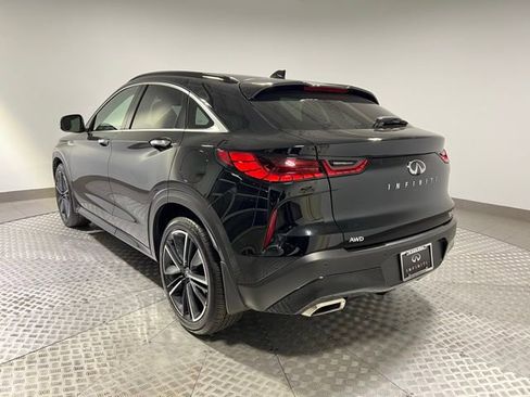 Certified 2025 INFINITI QX55 Essential image 6