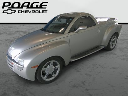Used 2004 Chevrolet SSR w/ Preferred Equipment Group