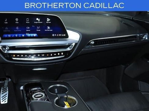 Used 2024 Cadillac Lyriq Luxury AWD/4WD image 26
