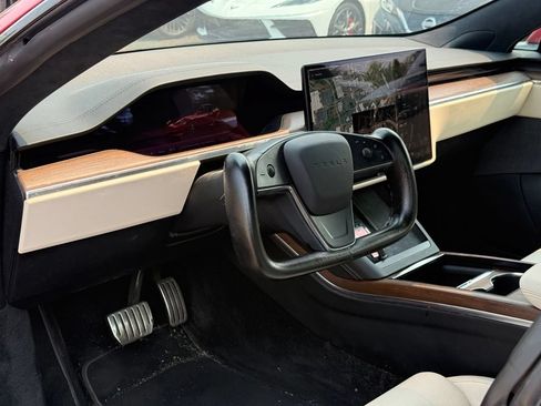 Used 2022 Tesla Model S AWD/4WD image 5
