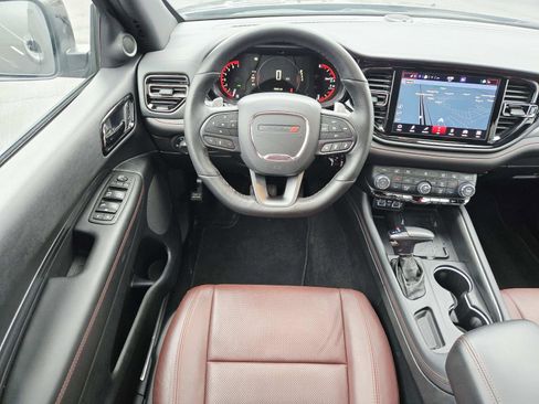 Used 2025 Dodge Durango GT image 12