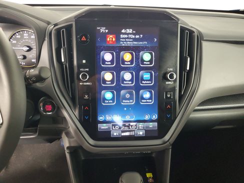 Used 2025 Subaru Crosstrek 2.5i Sport w/ Crosstrek Mirror Package image 17