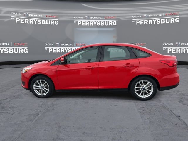 Used 2015 Ford Focus SE FWD image 5