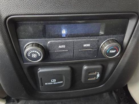 Certified 2021 Buick Enclave Essence w/ Sound and Sites Package FWD image 14