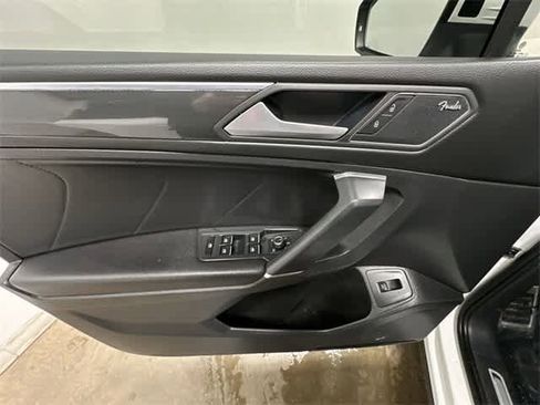 Certified 2020 Volkswagen Tiguan SEL Premium R-Line image 20
