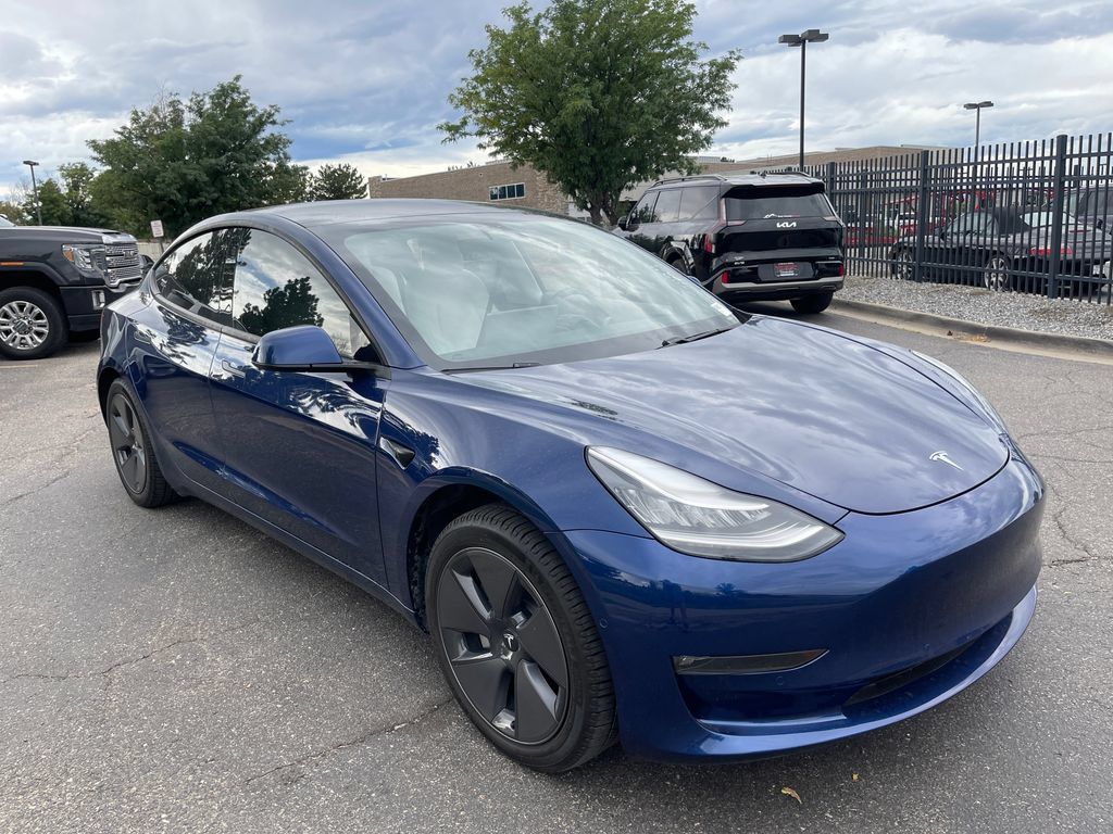 Used 2021 Tesla Model 3 Long Range AWD/4WD image 1