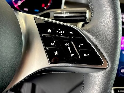 Certified 2026 Mercedes-Benz GLC 300 4MATIC image 26