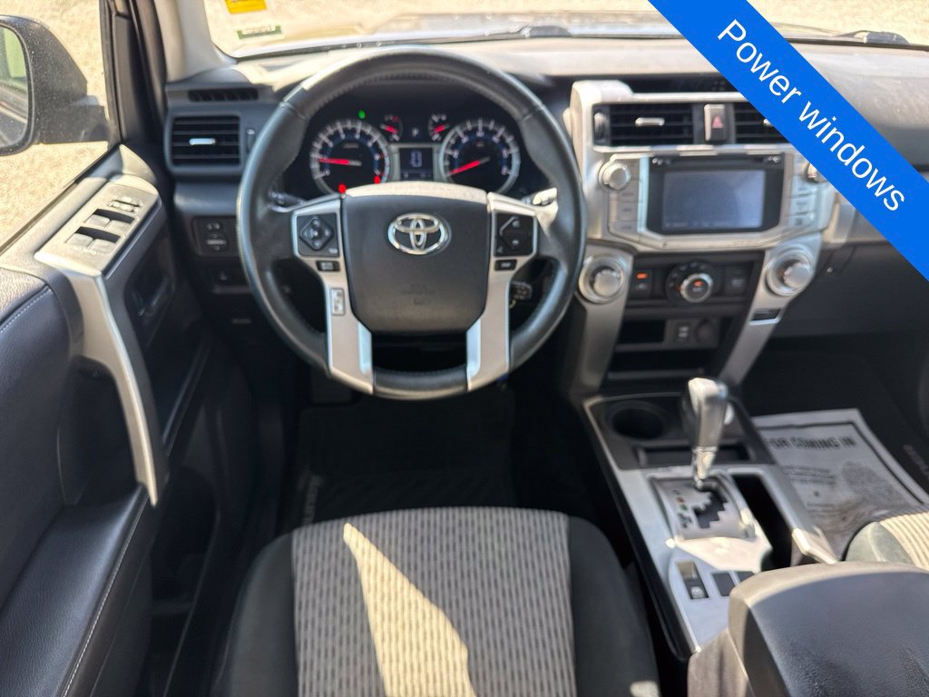 Used 2016 Toyota 4Runner SR5 AWD/4WD image 5