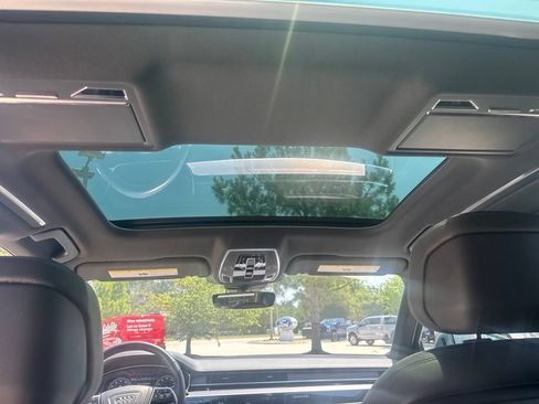 Used 2021 Audi A8 L 3.0T AWD/4WD image 18