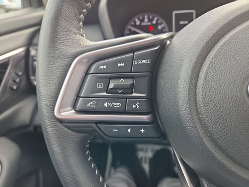 Used 2025 Subaru Outback Limited image 18