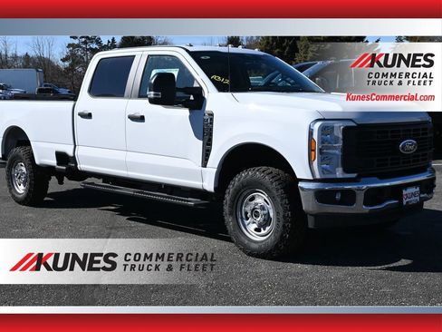 New 2026 Ford F250 XL w/ XL Off-Road Package AWD/4WD image 1