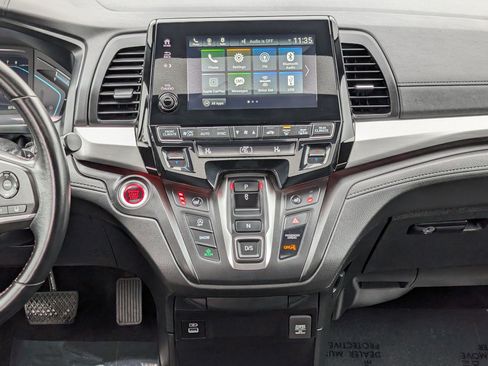 Used 2024 Honda Odyssey Sport image 30