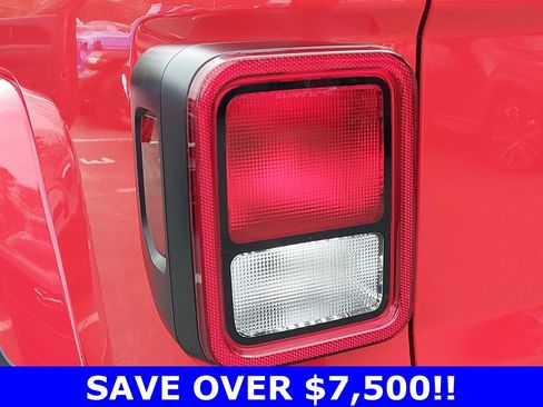 New 2025 Jeep Gladiator Sport image 33