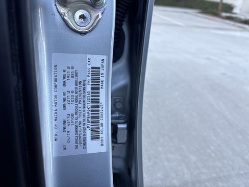 Used 2019 MAZDA MAZDA3 AWD Sedan w/ Select Package image 27