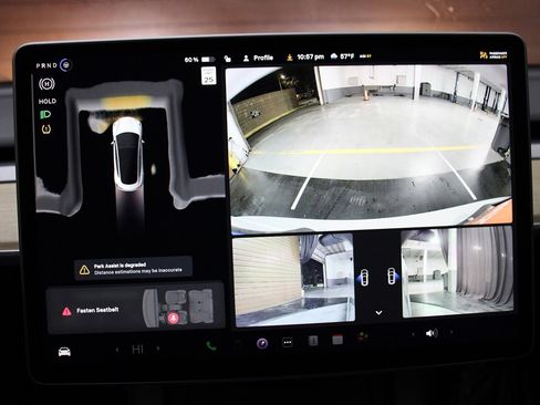 Used 2023 Tesla Model 3 Standard Range image 20