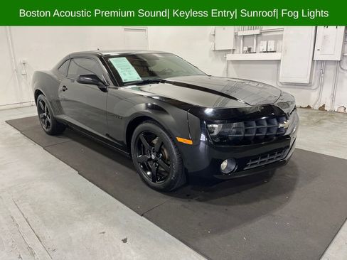 Used 2010 Chevrolet Camaro LT image 1