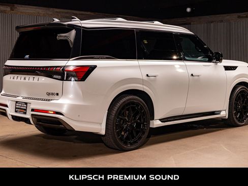 Used 2025 INFINITI QX80 Autograph w/ Autograph Exterior Package image 10