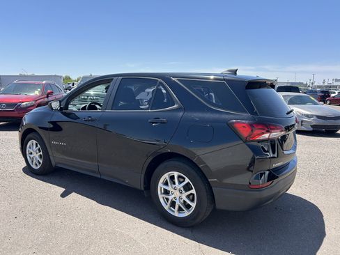 Used 2023 Chevrolet Equinox LS w/ LPO, Cargo Package FWD image 3