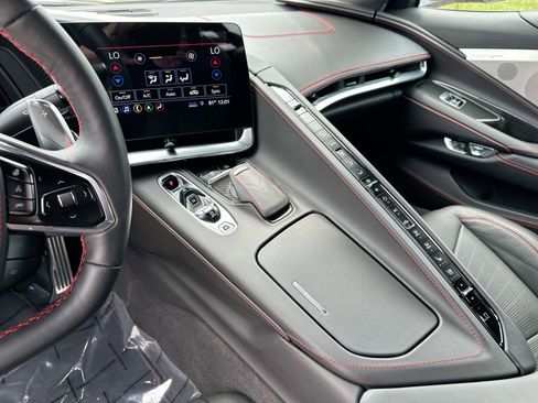 Used 2020 Chevrolet Corvette Stingray Premium Cpe w/ 3LT Preferred Equipment Group RWD image 19