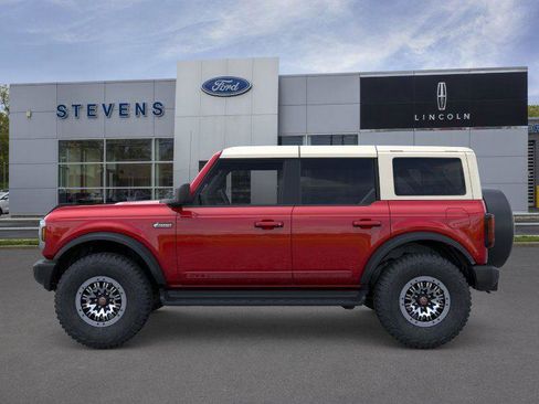New 2026 Ford Bronco Outer Banks w/ Sasquatch Package AWD/4WD image 4