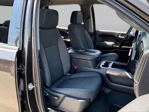 Used 2021 GMC Sierra 1500 Elevation RWD image 9