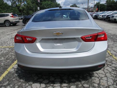 Used 2020 Chevrolet Malibu LS w/ LPO, Convenience Package 1 FWD image 17