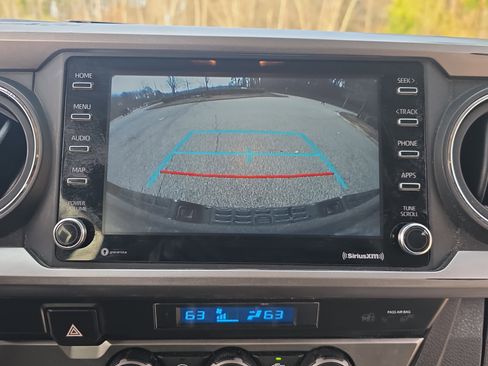 Used 2022 Toyota Tacoma SR5 image 22