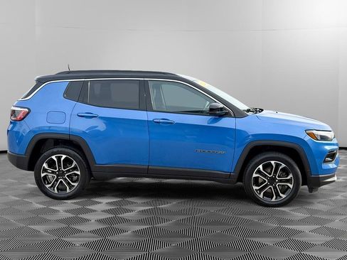 Used 2023 Jeep Compass Limited AWD/4WD image 7