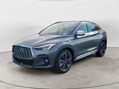 New 2025 INFINITI QX55 Essential w/ Accent Package