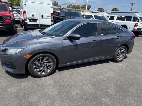 Used 2016 Honda Civic EX image 22