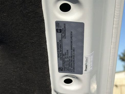 Used 2025 GMC Sierra 1500 SLT image 10