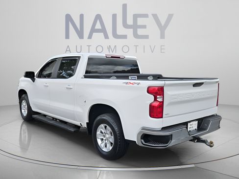 Used 2021 Chevrolet Silverado 1500 LT AWD/4WD image 3