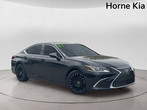 Used 2021 Lexus ES 350 w/ Premium Package FWD image 2