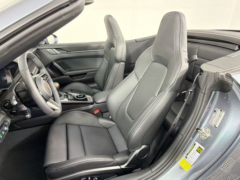 New 2026 Porsche 911 Carrera RWD image 5
