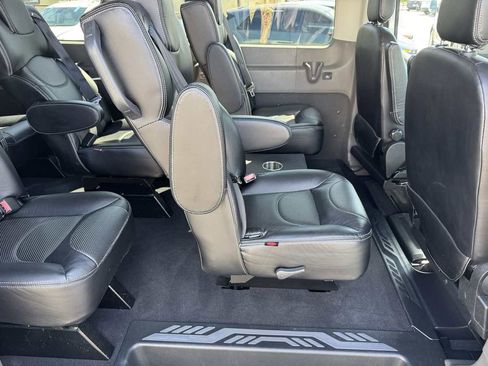 Used 2024 Ford Transit 350 XLT image 19