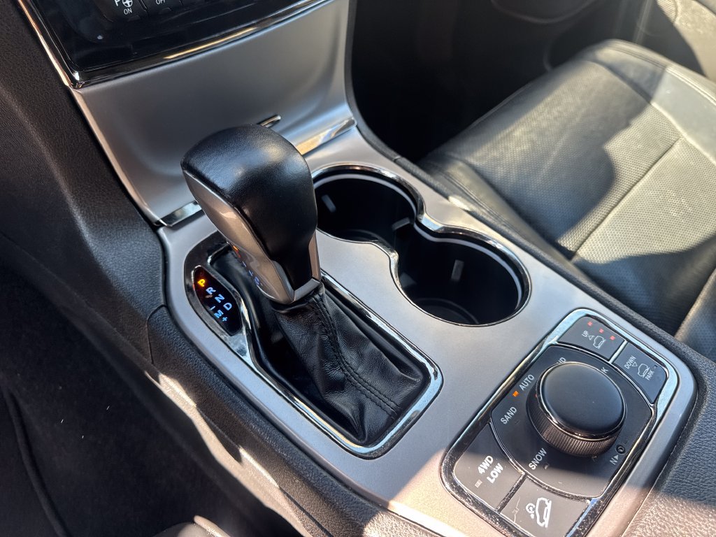 Used 2021 Jeep Grand Cherokee High Altitude AWD/4WD image 24