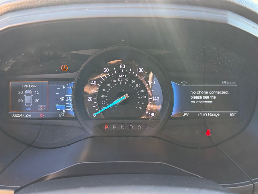 Used 2024 Ford Edge SEL AWD/4WD image 13