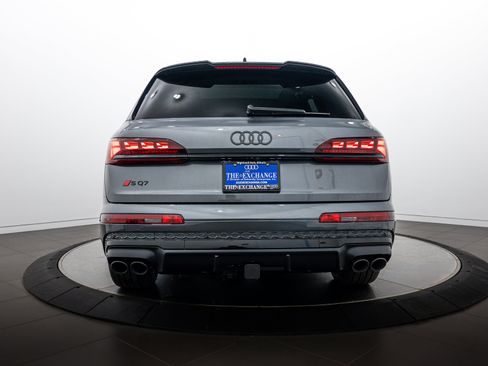 New 2026 Audi SQ7 Prestige AWD/4WD image 21