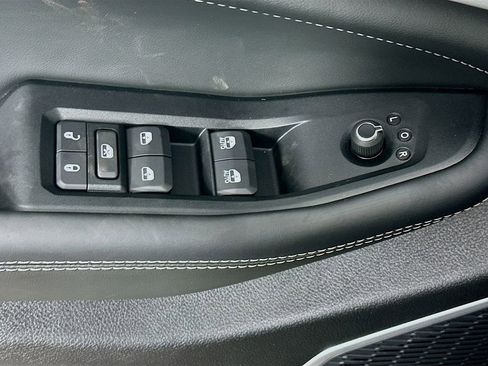 New 2026 Jeep Grand Cherokee L Limited AWD/4WD image 24